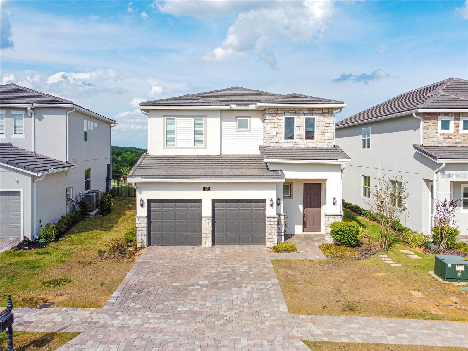 BELLA COLLINA WEST SUB - Residential