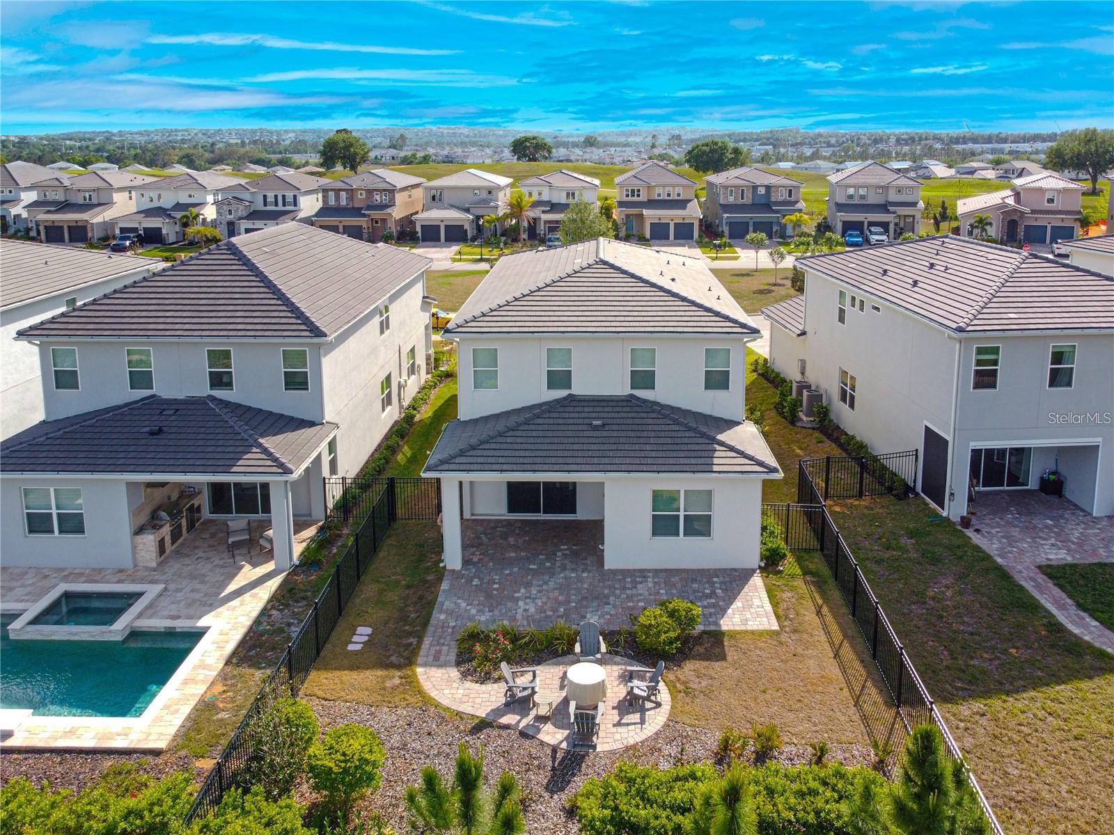 BELLA COLLINA WEST SUB - Residential