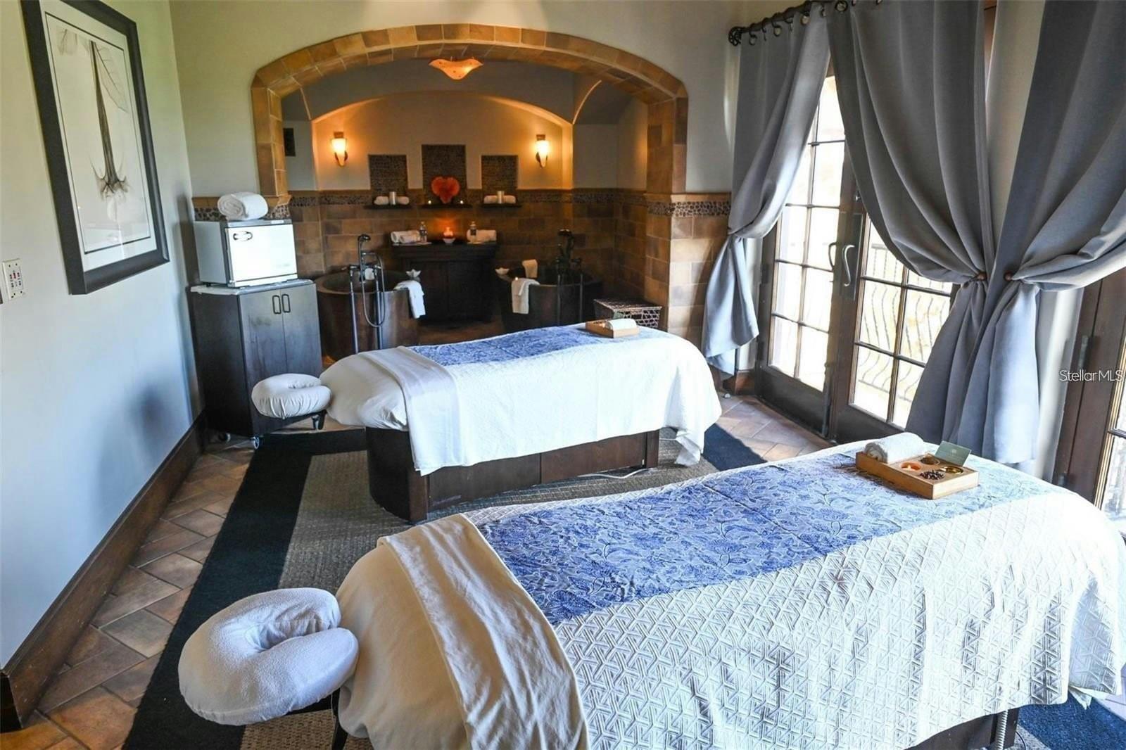 BELLA COLLINA WEST SUB - Residential