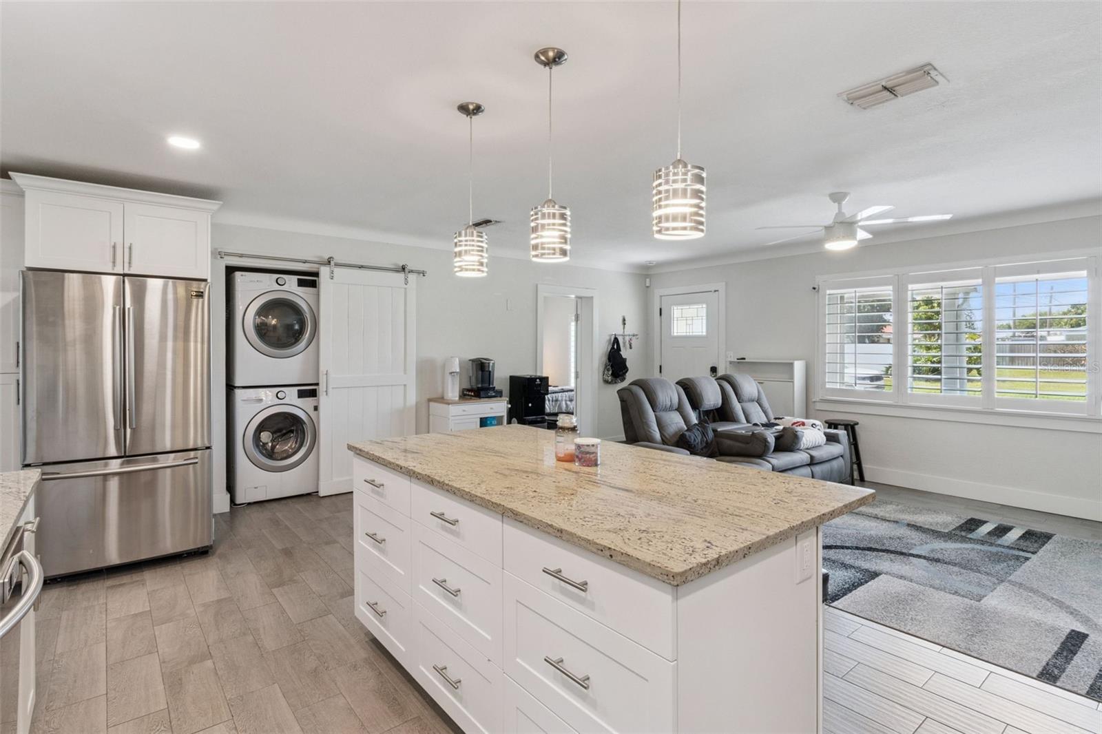 MEADOW LAWN 10TH ADD - Residential