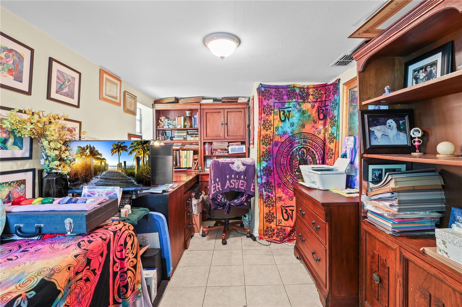 HOLIDAY HILL SUB - Residential