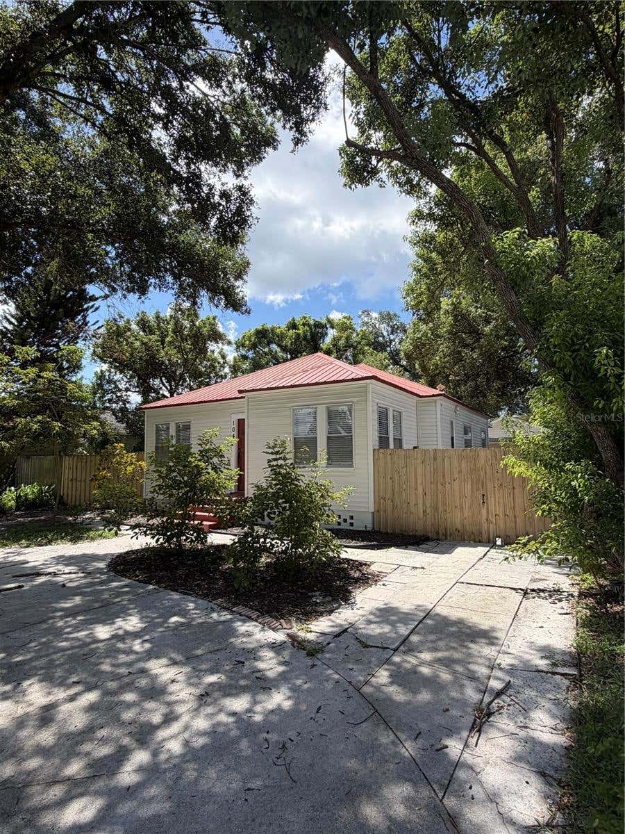 Photo of 104 W Lambright Street, Tampa, FL 33604 (MLS # TB8540403)