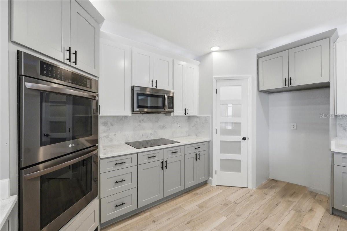 PATTERSON GROVES - Residential