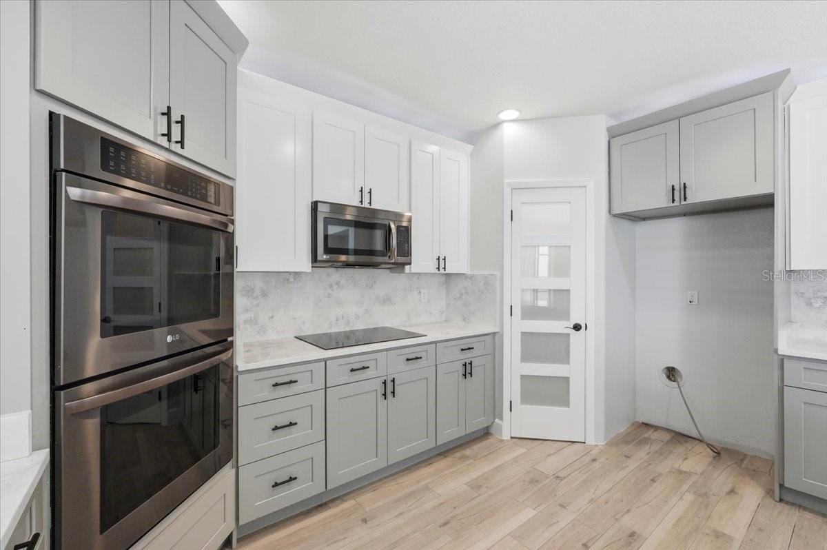 PATTERSON GROVES - Residential