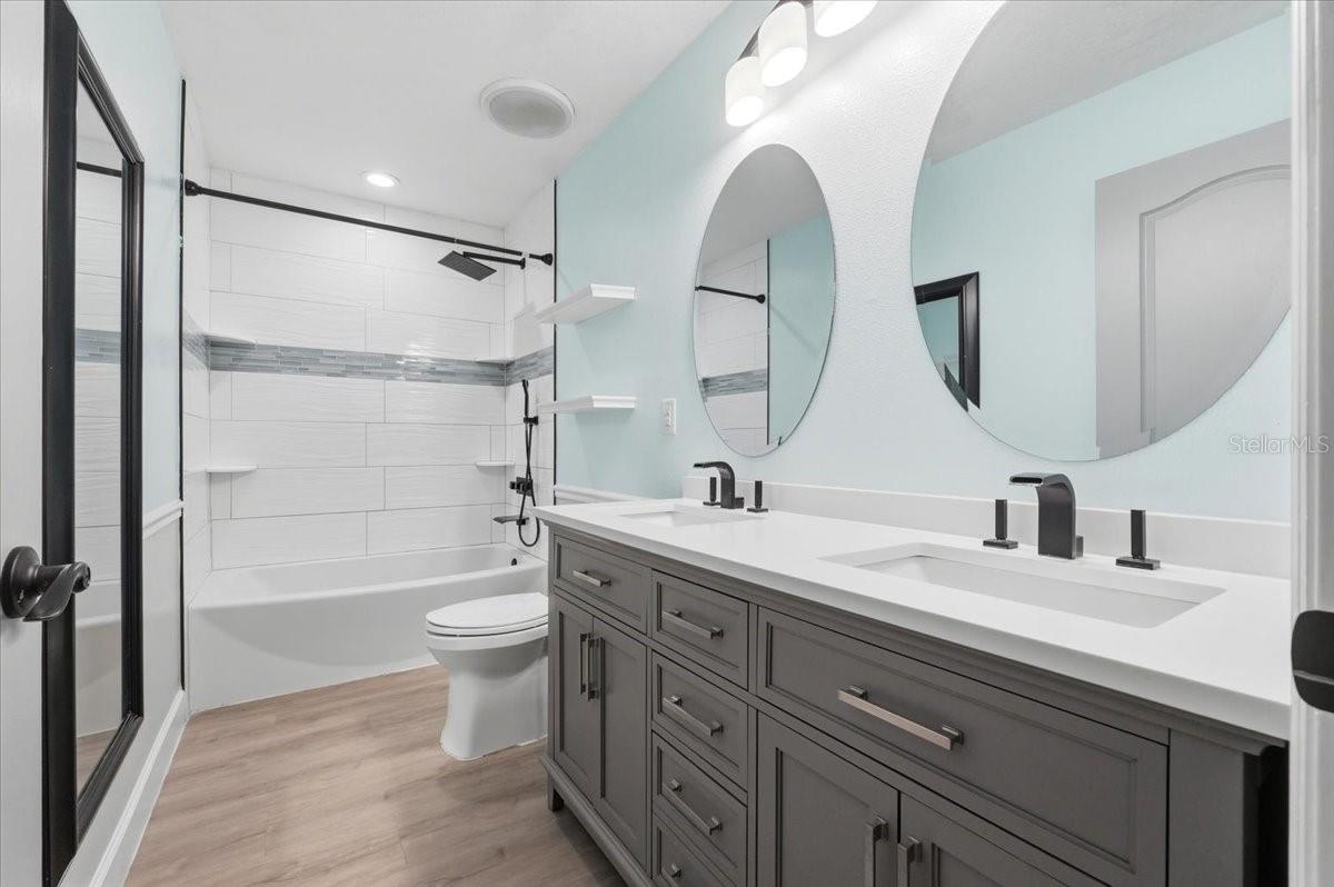 PATTERSON GROVES - Residential