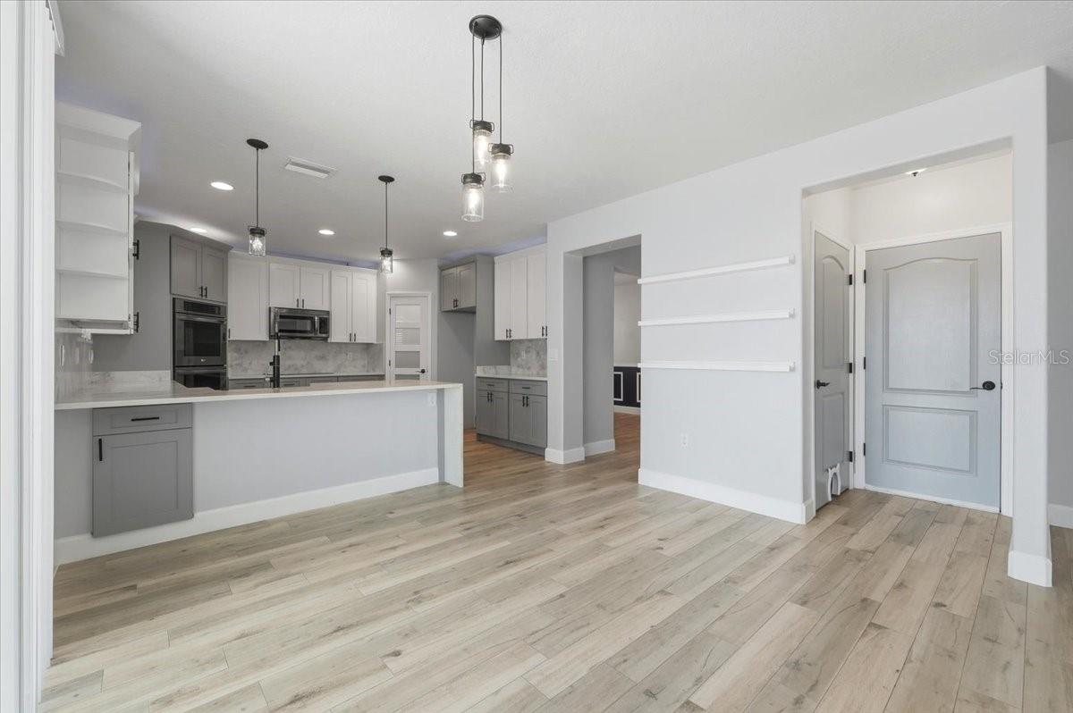 PATTERSON GROVES - Residential
