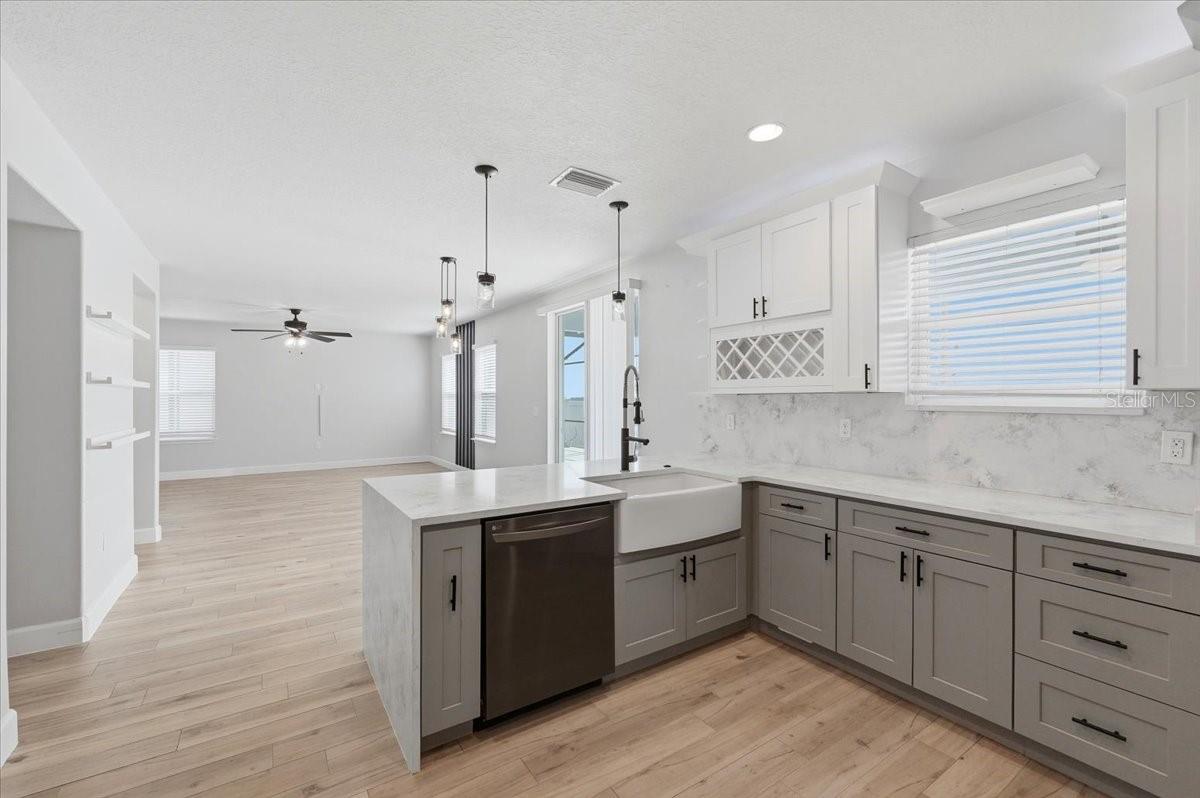 PATTERSON GROVES - Residential