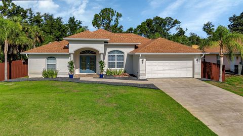 A home in PORT CHARLOTTE