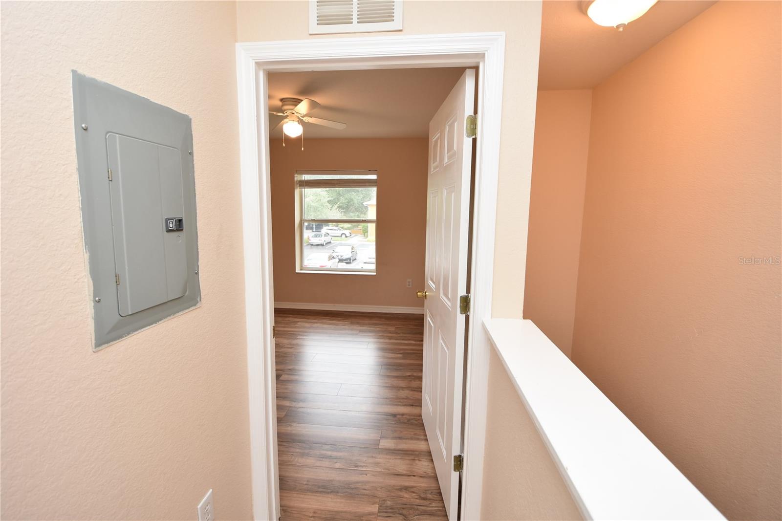 PALM POINTE - Residential