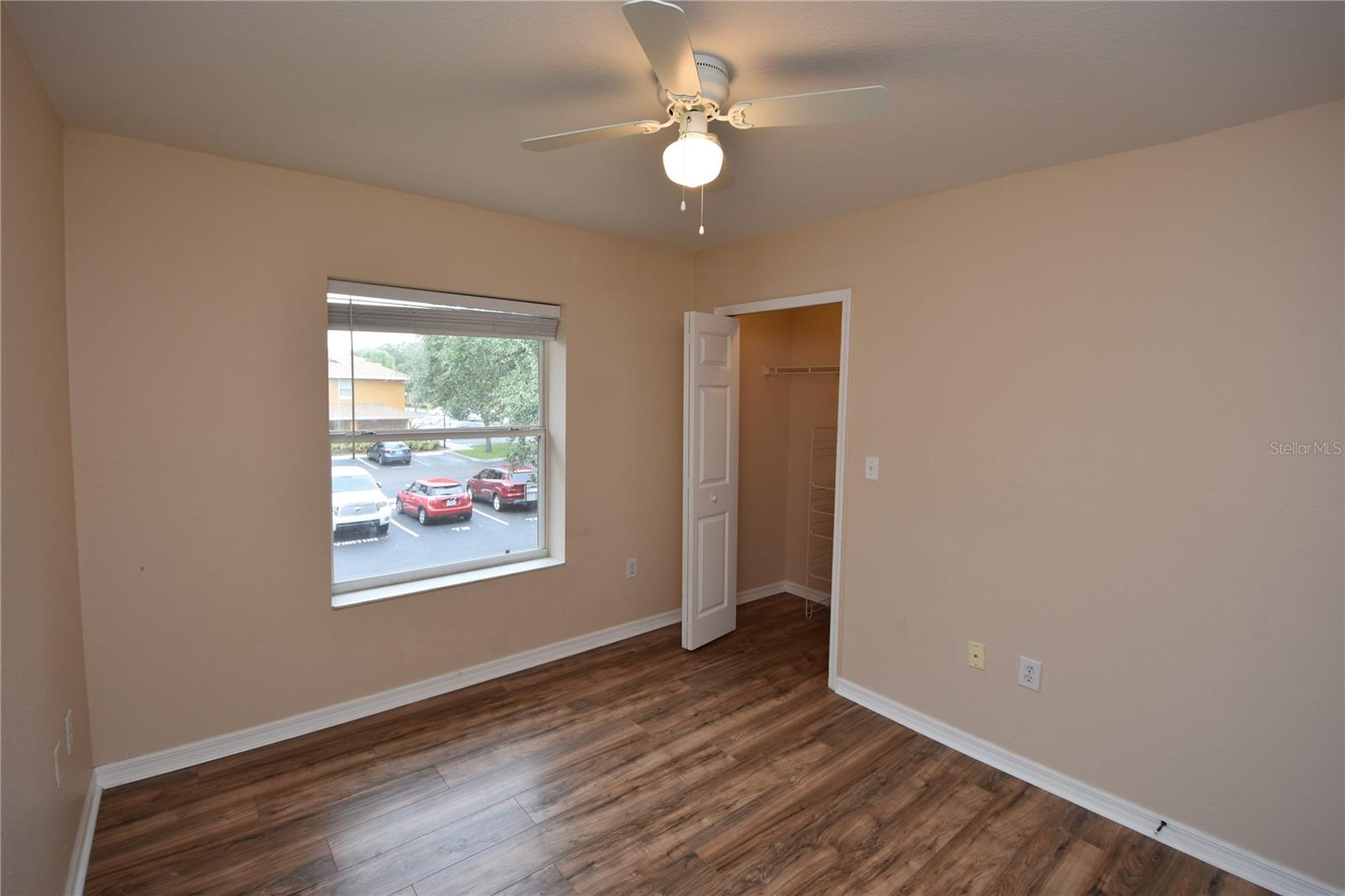 PALM POINTE - Residential