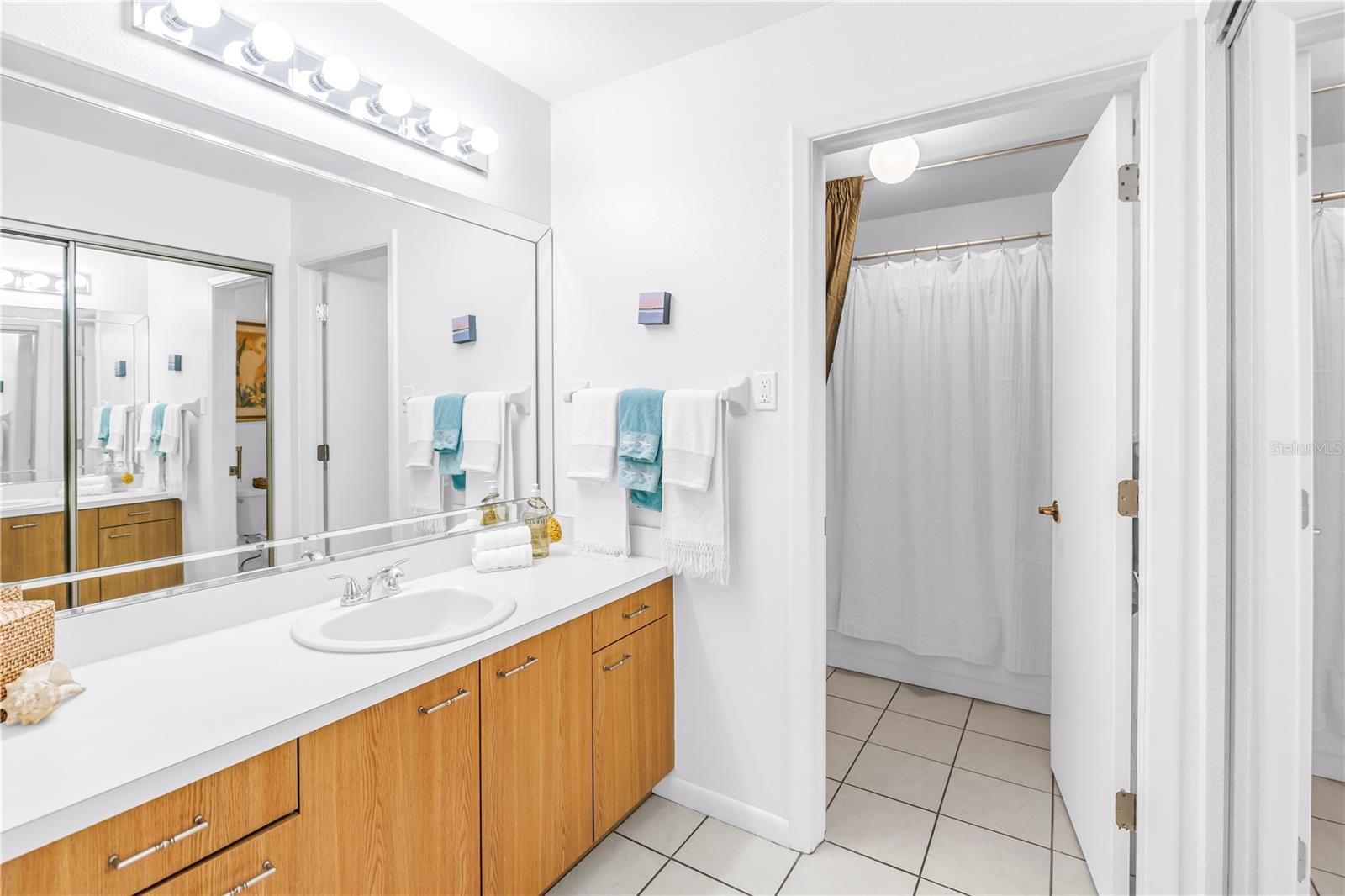 RIVIERA BAY SECOND ADD - Residential