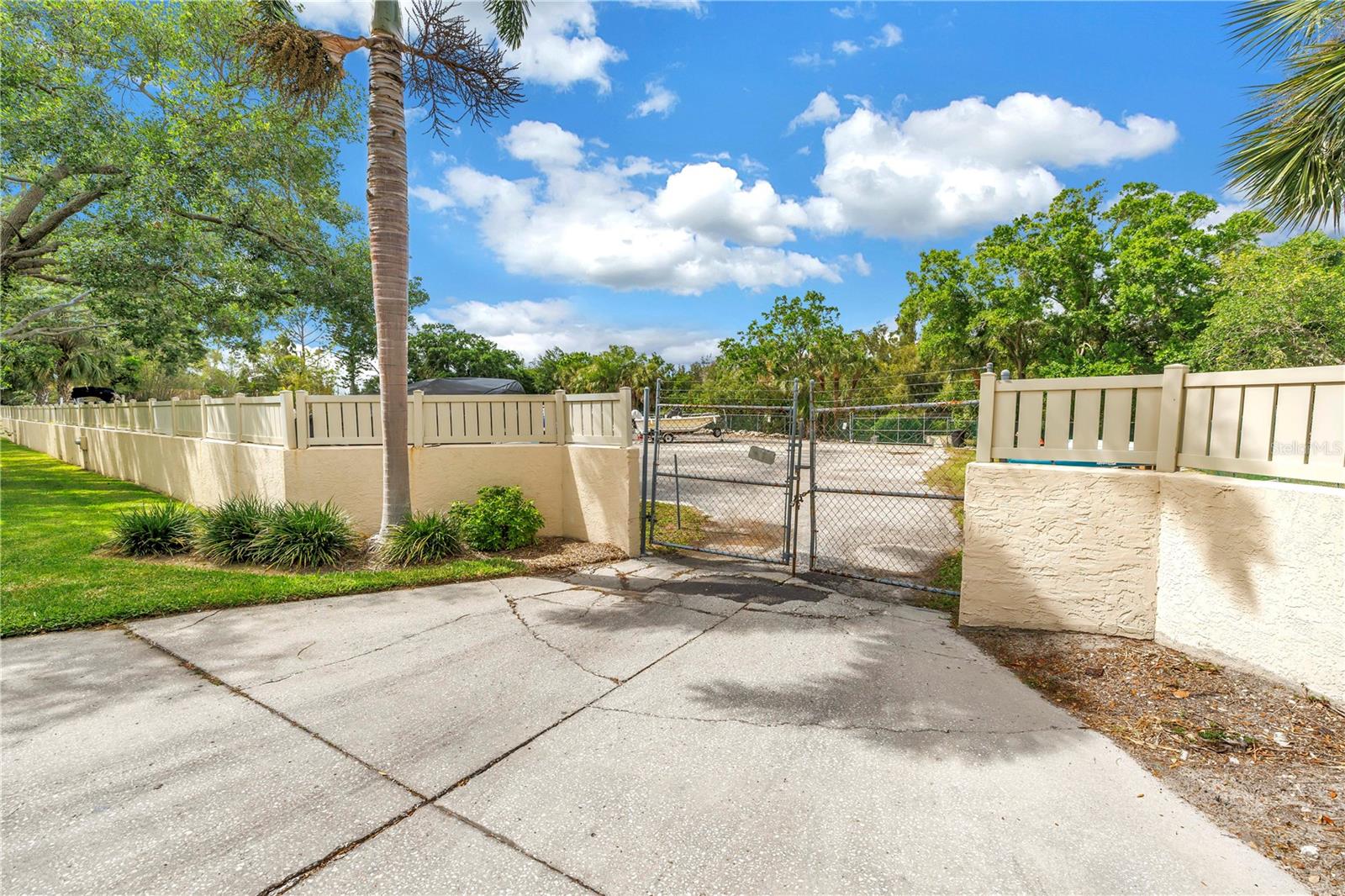 RIVIERA BAY SECOND ADD - Residential