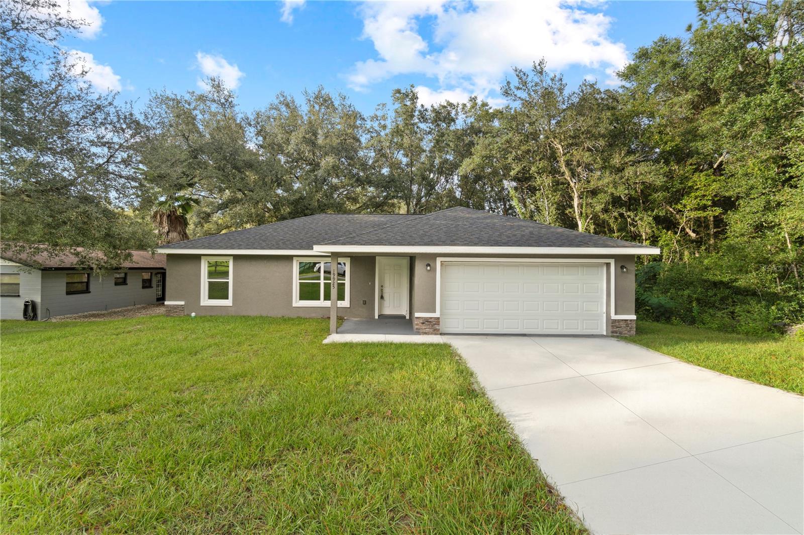 RAINBOW LAKES ESTATE - Residential