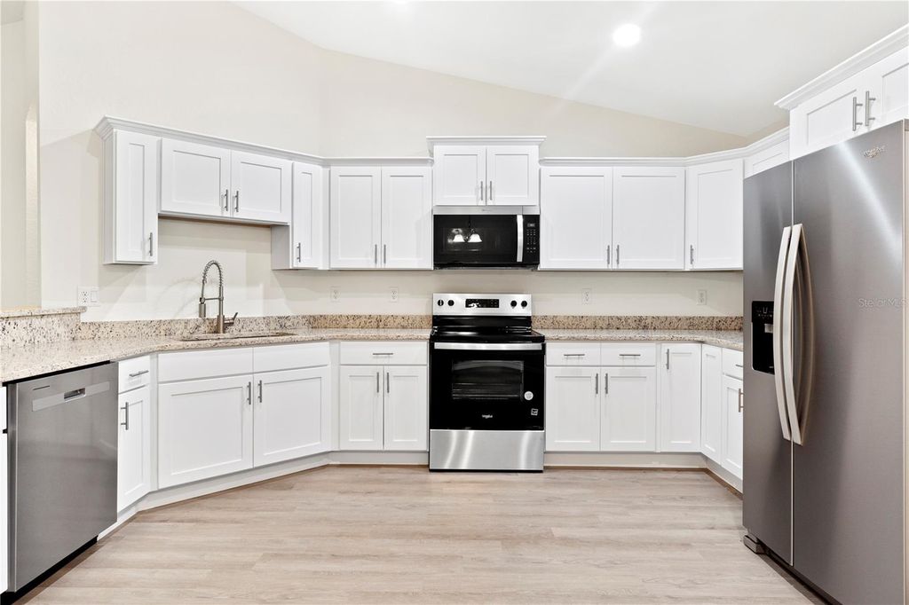 Photo of 19925 SW Lark Drive, Dunnellon, FL 34431 (MLS # OM711159)