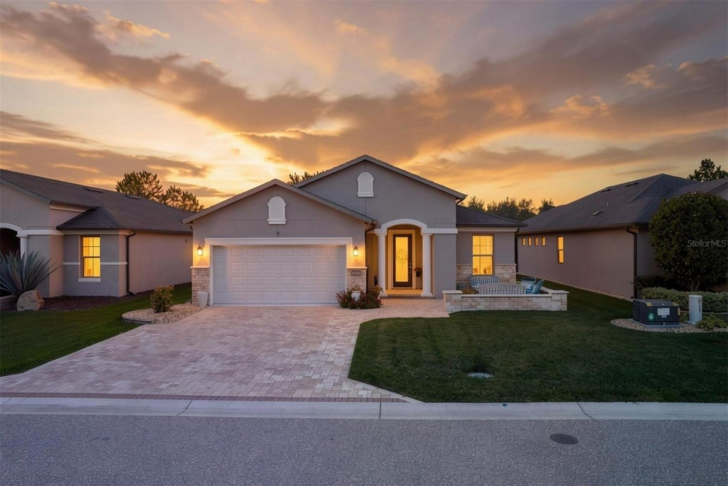 Photo of 9427 SW 70th Loop, Ocala, FL 34481 (MLS # OM731534)
