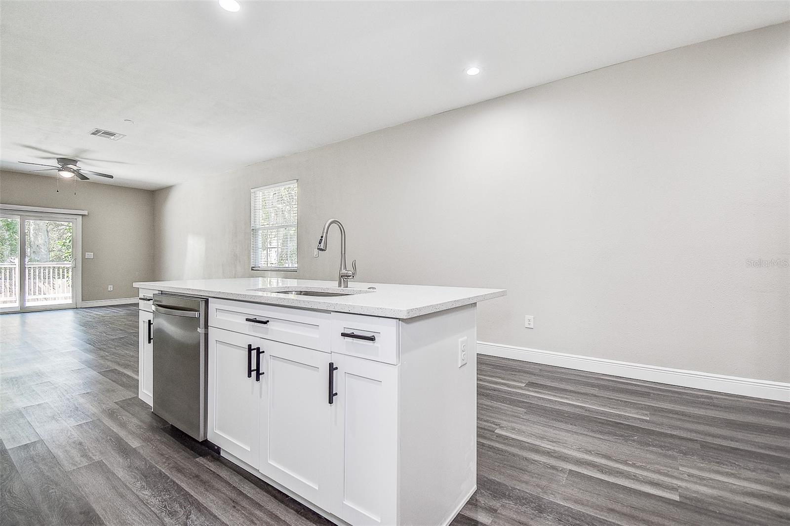 KANAWAHA VILLAGE - Residential