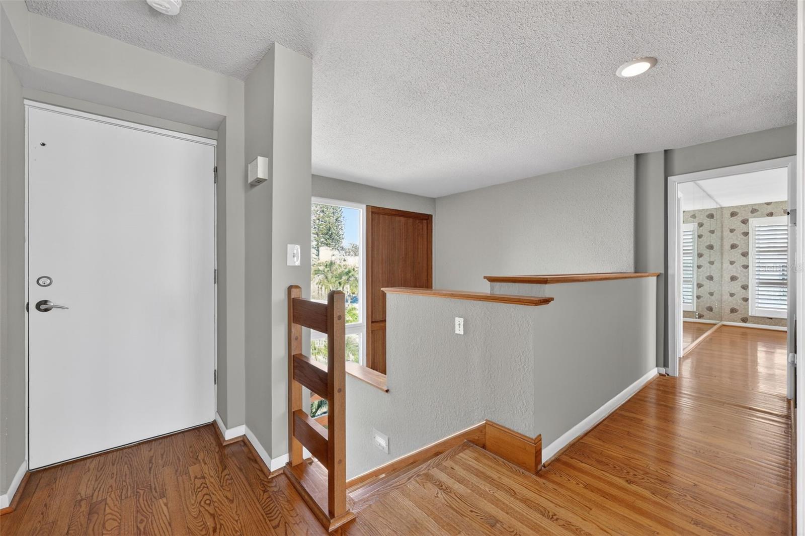 BAHIA SHORES 4TH ADD - Residential