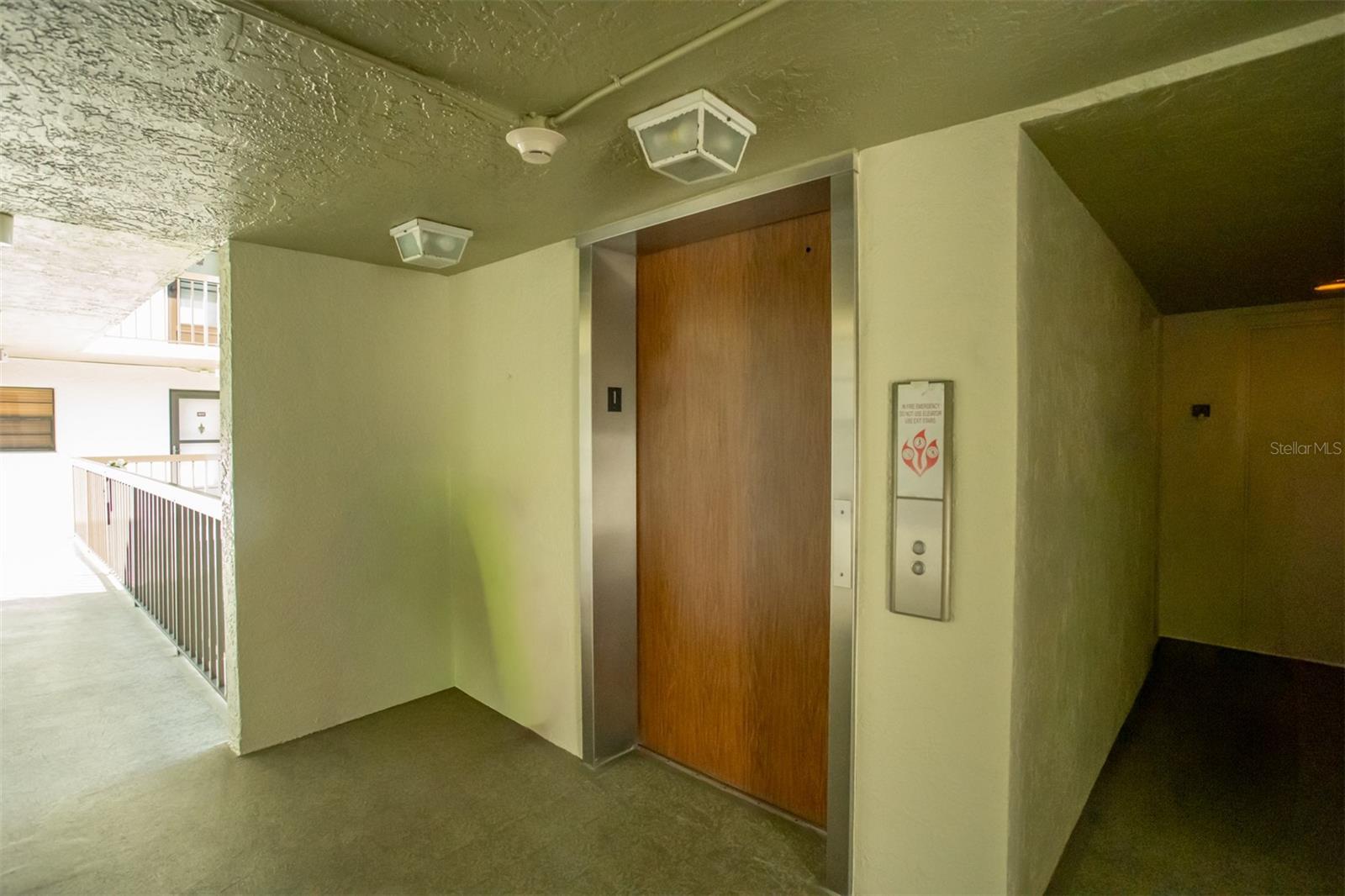 THE PALMS OF LONG BAYOU - Residential