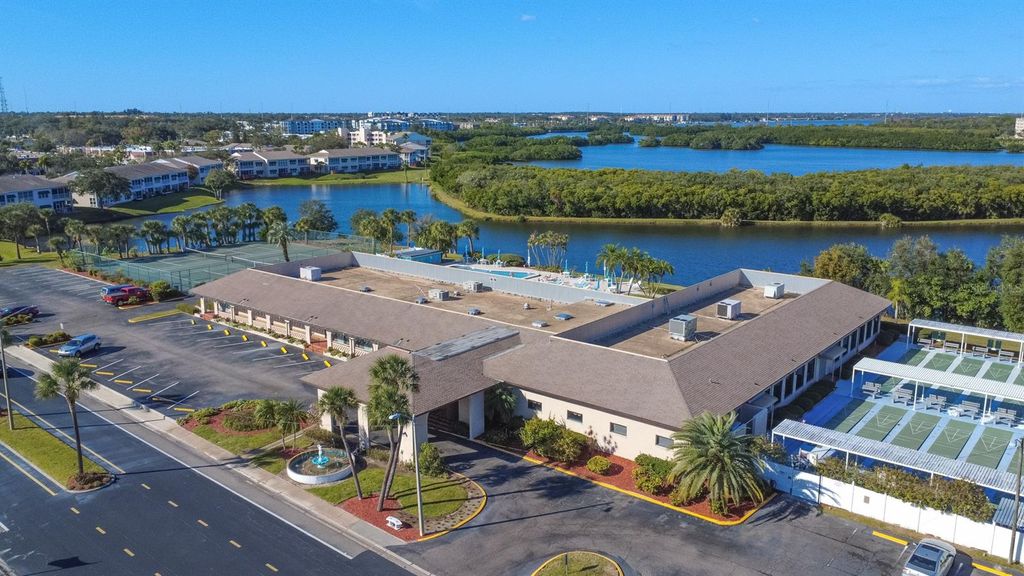 Photo of 9860 62nd Terrace N #1014, St Petersburg, FL 33708 (MLS # TB8459048)