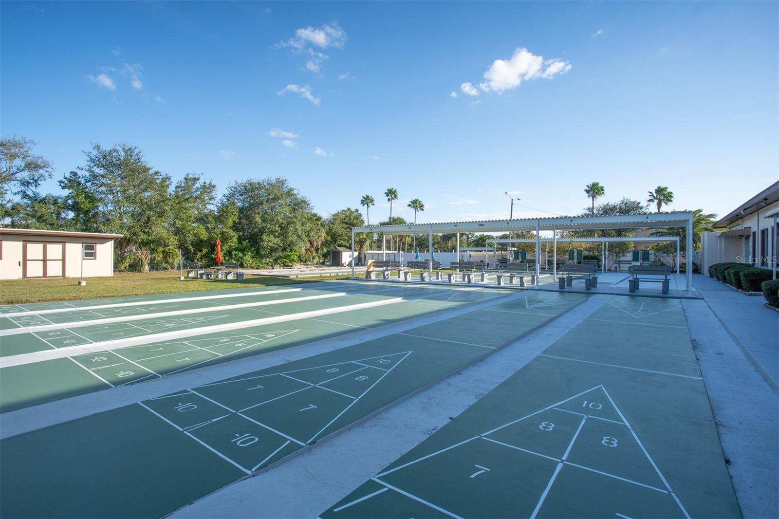 THE PALMS OF LONG BAYOU - Residential