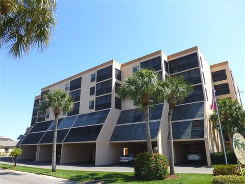 Photo of 9860 62nd Terrace N #1014, St Petersburg, FL 33708 (MLS # TB8459048)