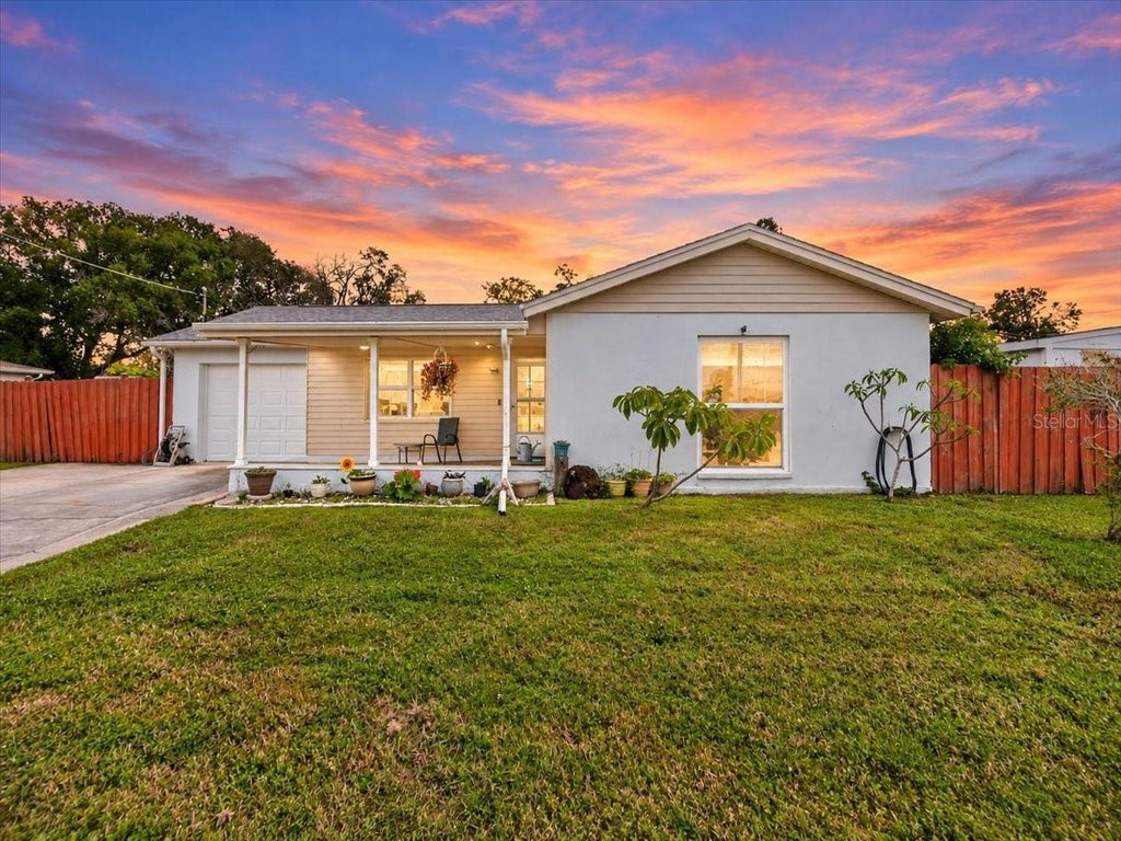 Photo of 6205 Fairway Boulevard, Apollo Beach, FL 33572 (MLS # TB8558463)