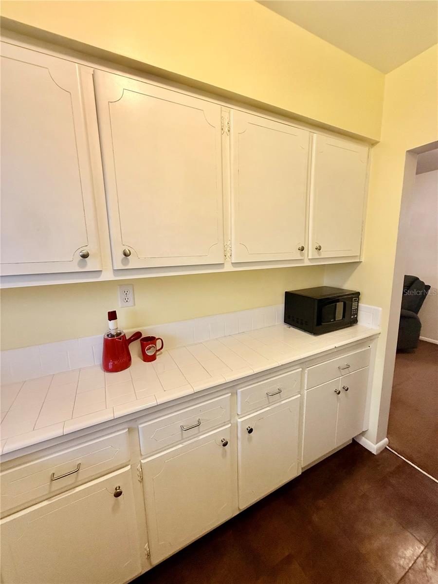 WINTER HAVEN HARBOUR APTS CONDO - Residential