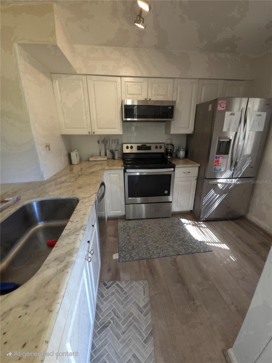 2118 SW 39TH DRIVE