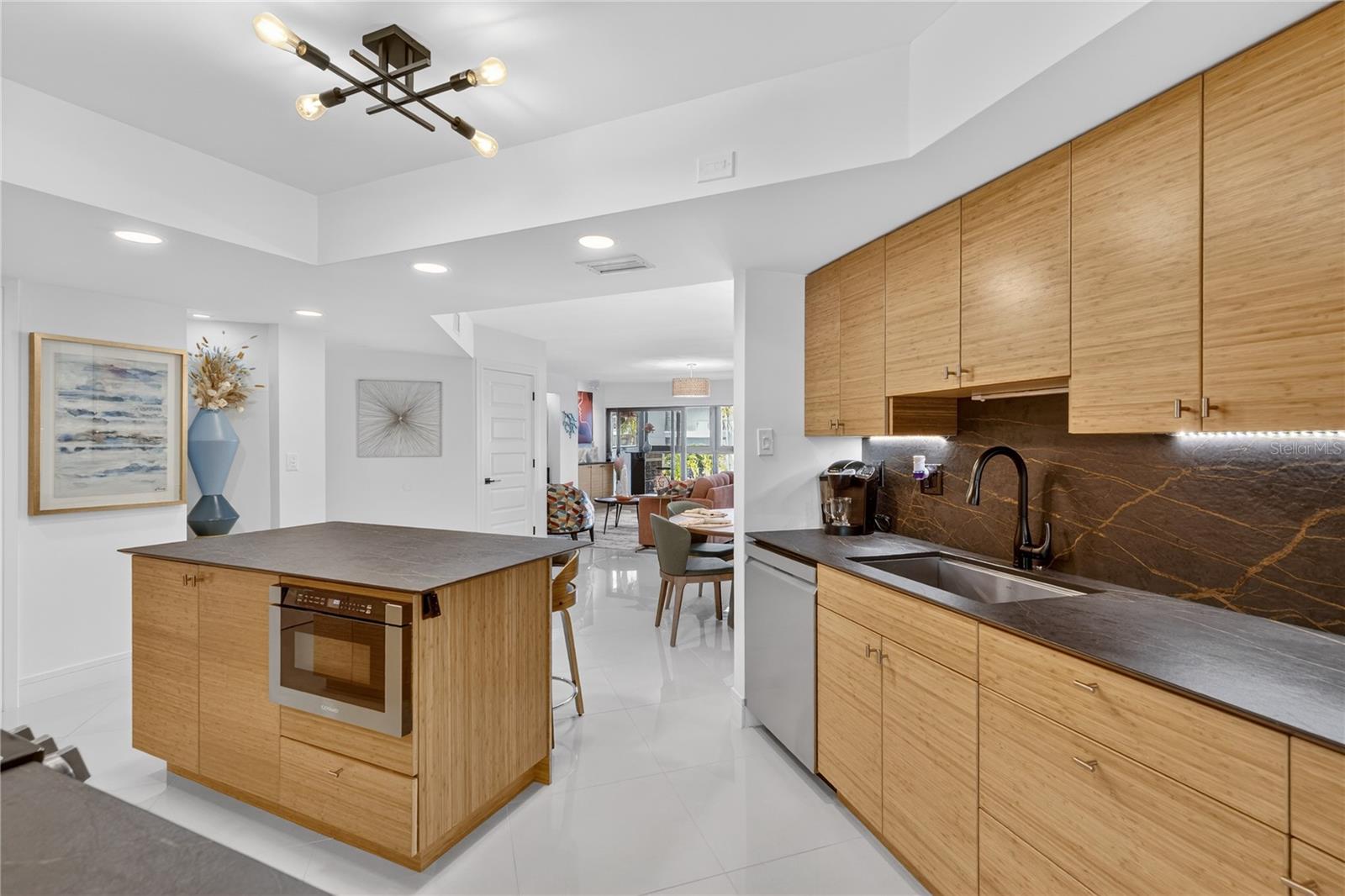 ISLES CLUB - Residential