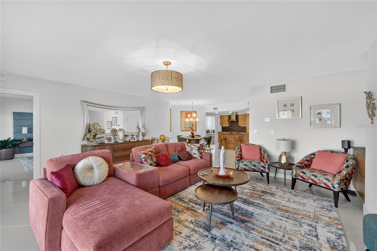 ISLES CLUB - Residential