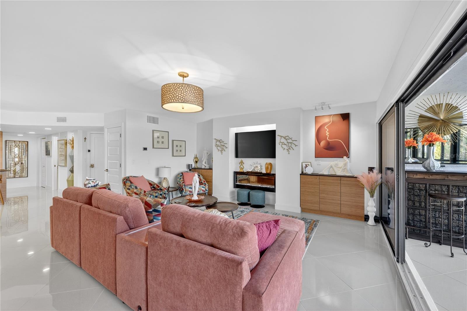 ISLES CLUB - Residential