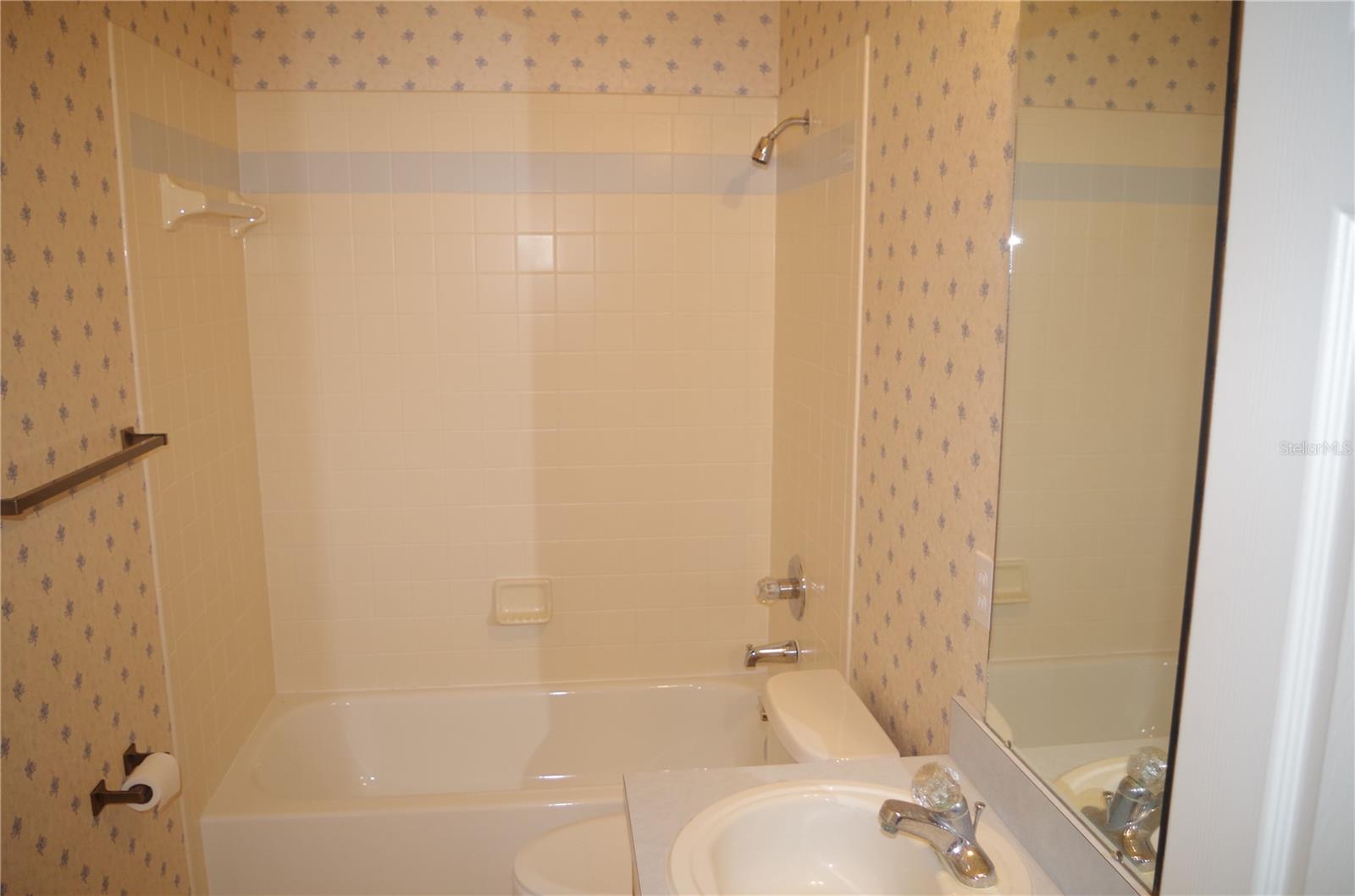 BLOOMINGDALE SECTION AA GG UNIT 1 PH 1 - Residential