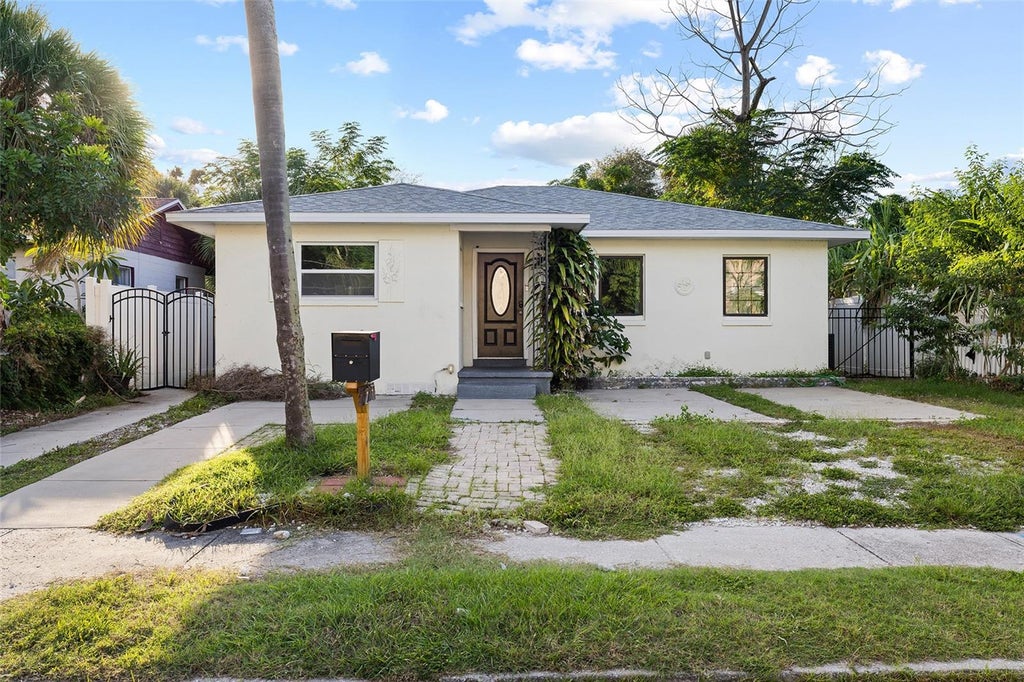 Photo of 2227 19th Street S, St Petersburg, FL 33712 (MLS # TB8559237)