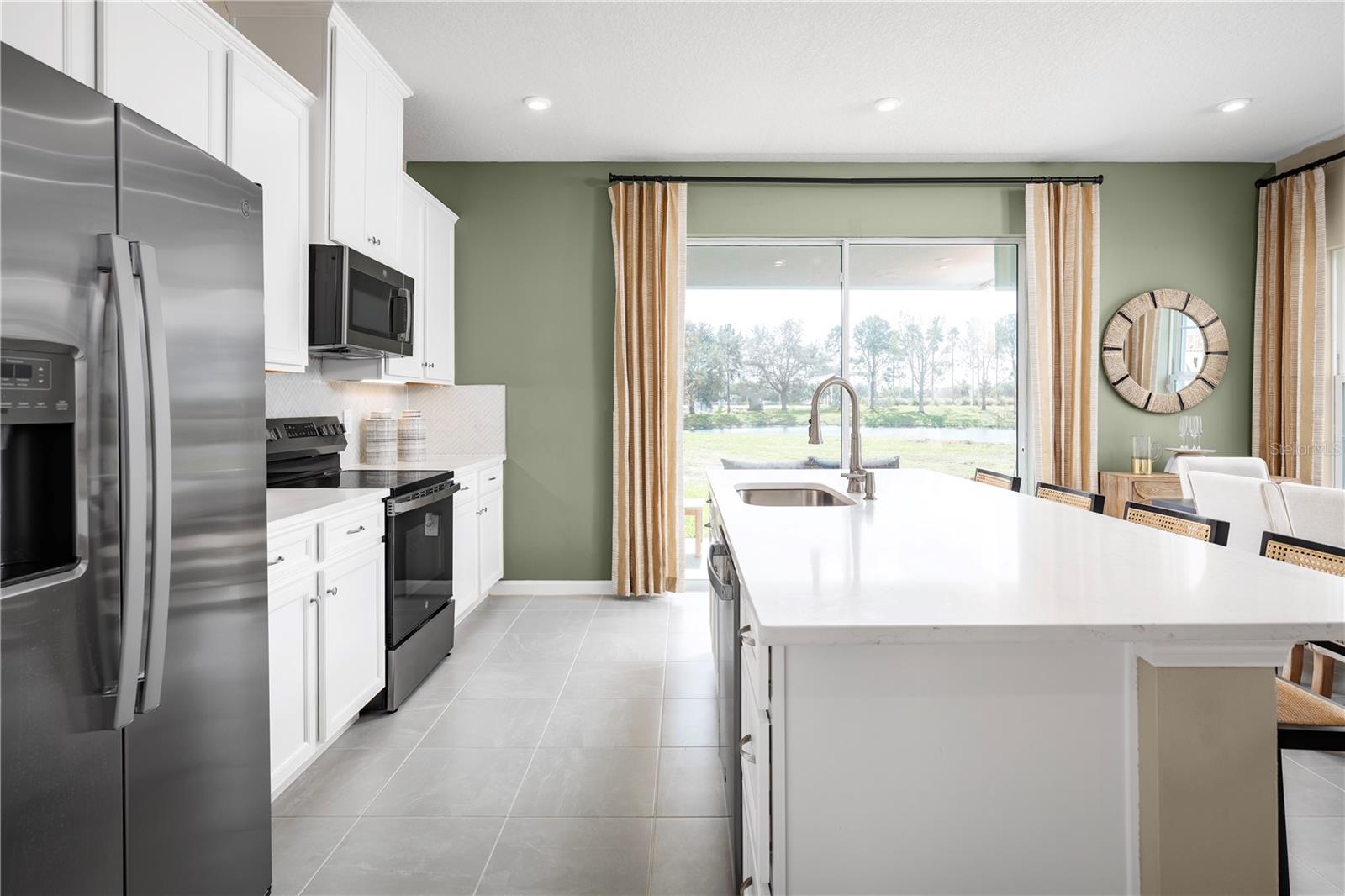 12420 AMBER CREEK CIRCLE