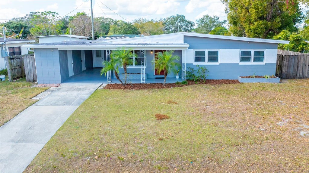 Photo of 5320 Brereton Avenue, Orlando, FL 32839 (MLS # O6414076)