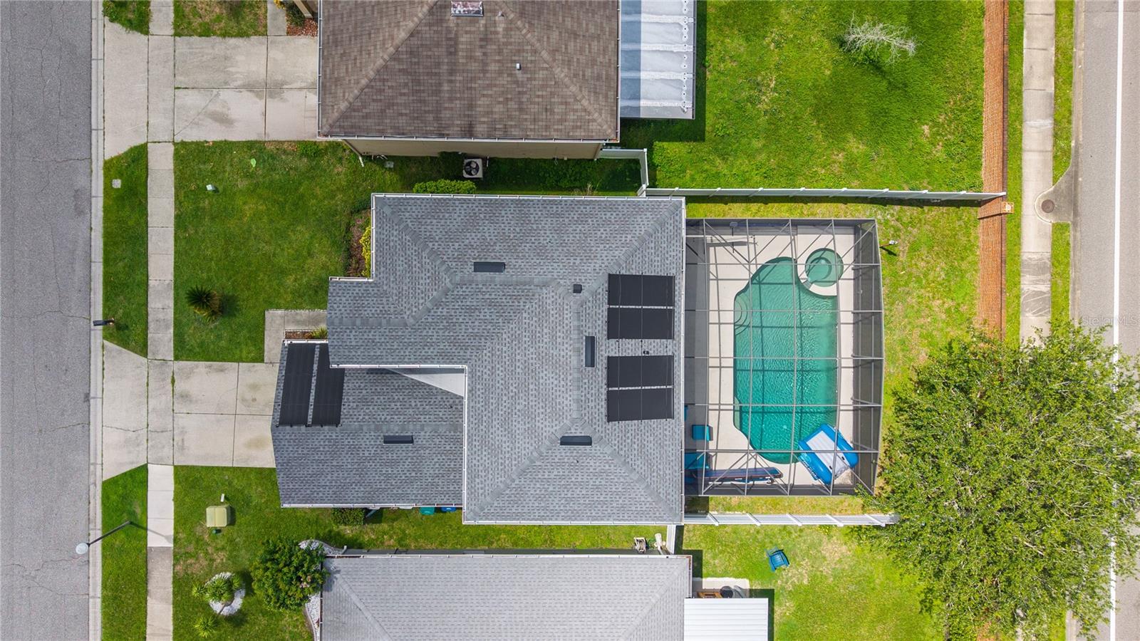 1224 BLACKWATER POND DRIVE
