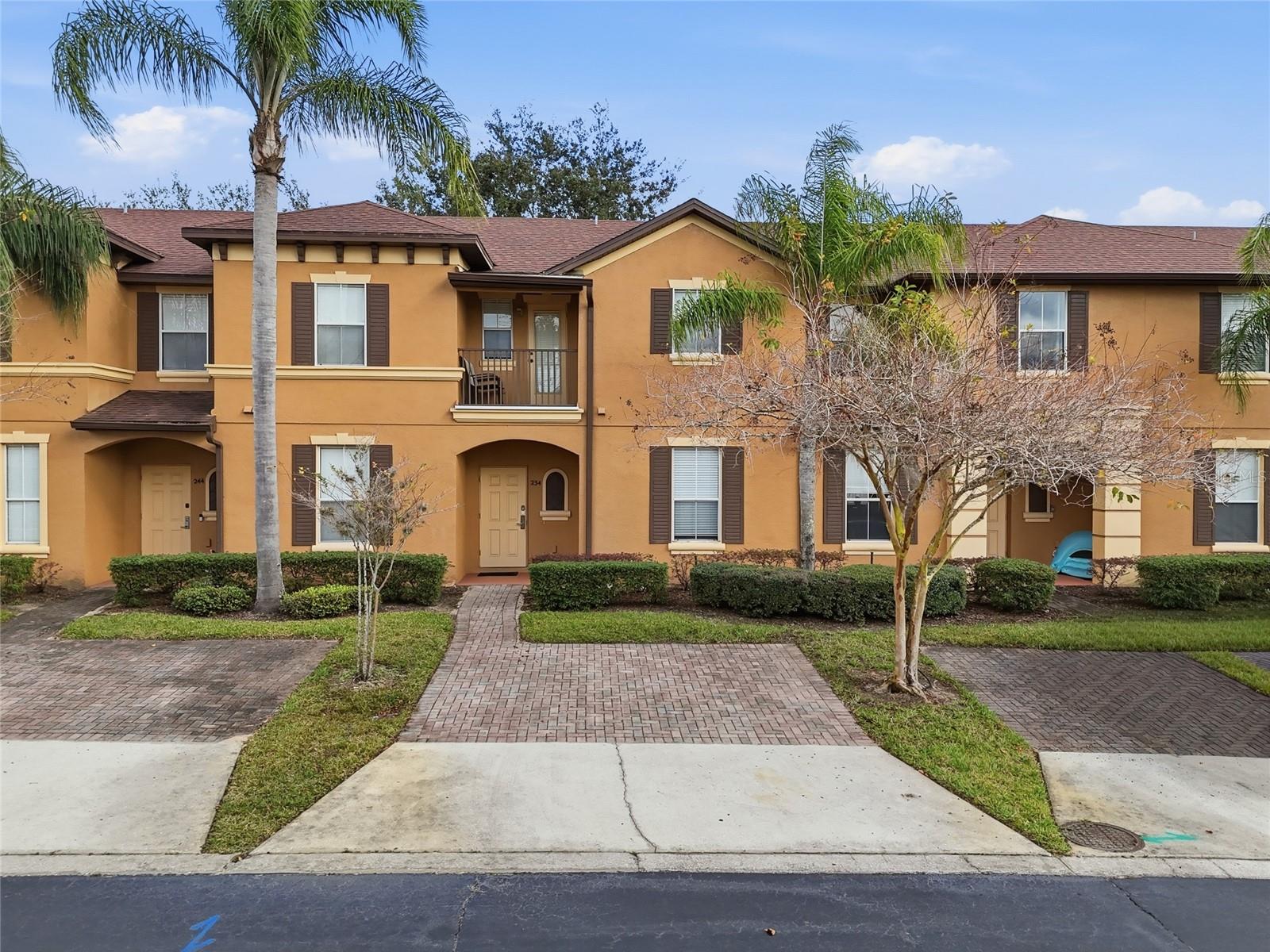 REGAL PALMS AT HIGHLAND RESERVE PH 04 - Residential