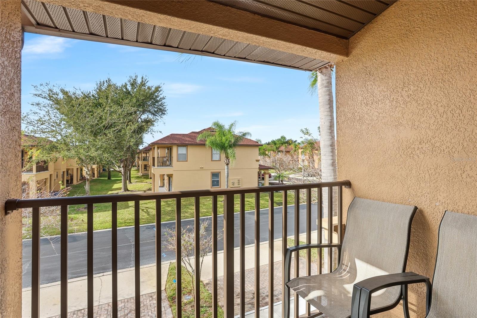 REGAL PALMS AT HIGHLAND RESERVE PH 04 - Residential