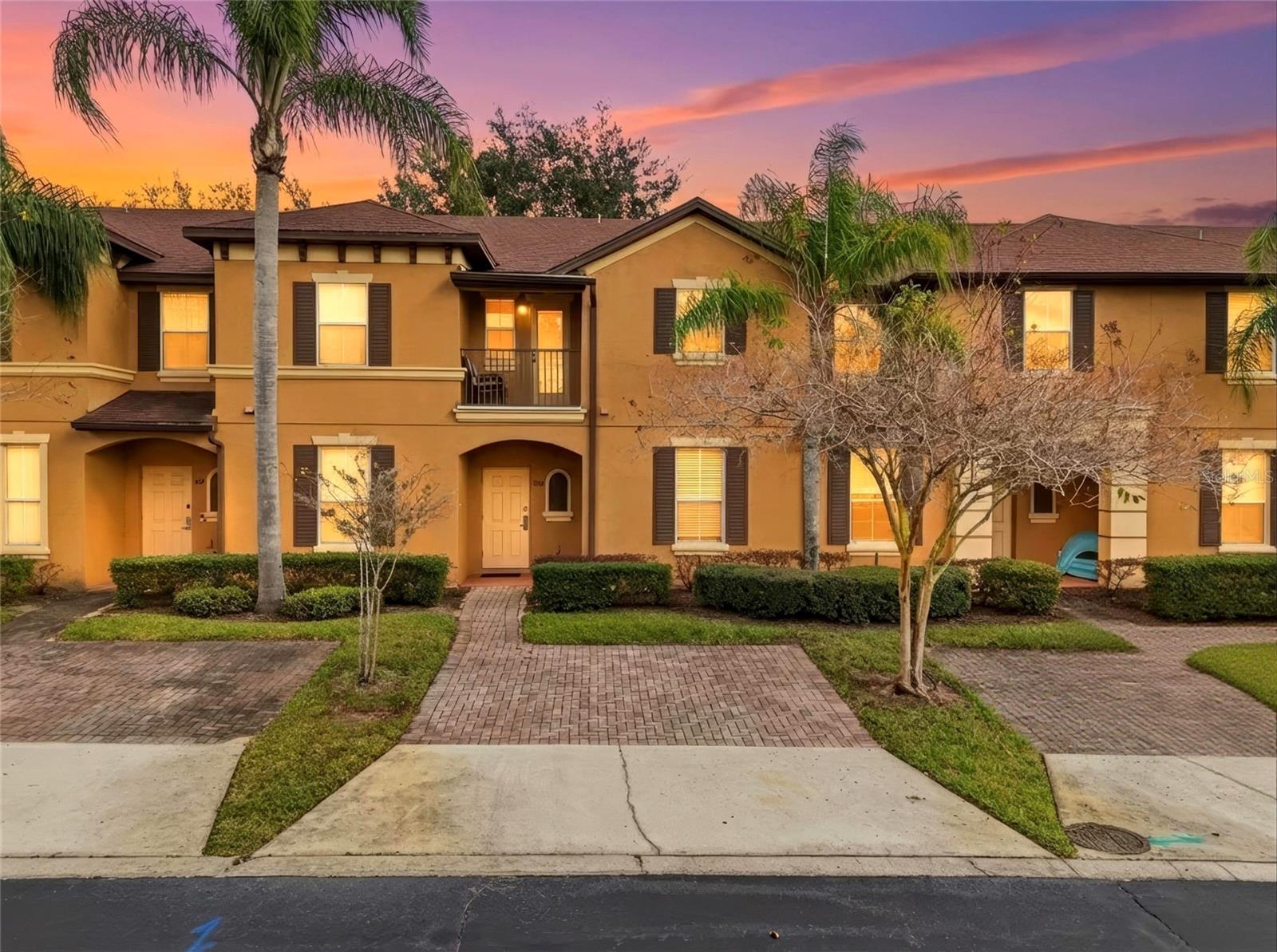 REGAL PALMS AT HIGHLAND RESERVE PH 04 - Residential