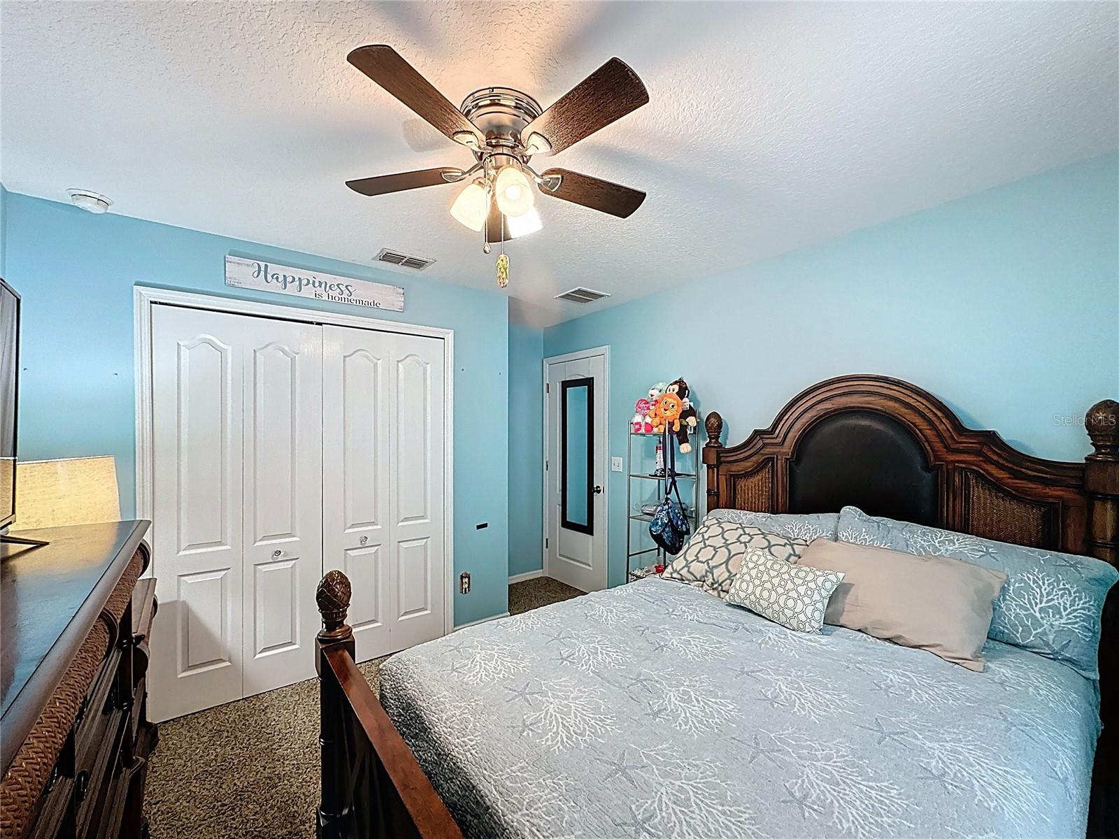 LAKE DOUGLAS LANDING - Residential