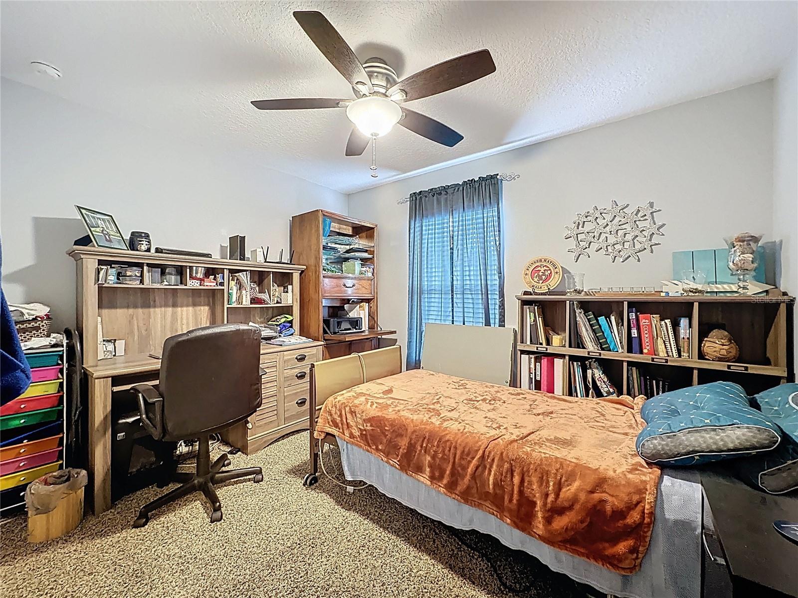 LAKE DOUGLAS LANDING - Residential