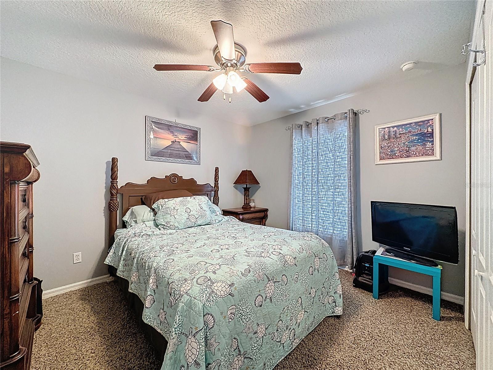 LAKE DOUGLAS LANDING - Residential