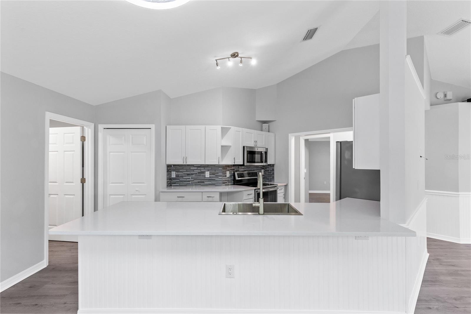 QUAIL WOOD UNIT 2 - Residential