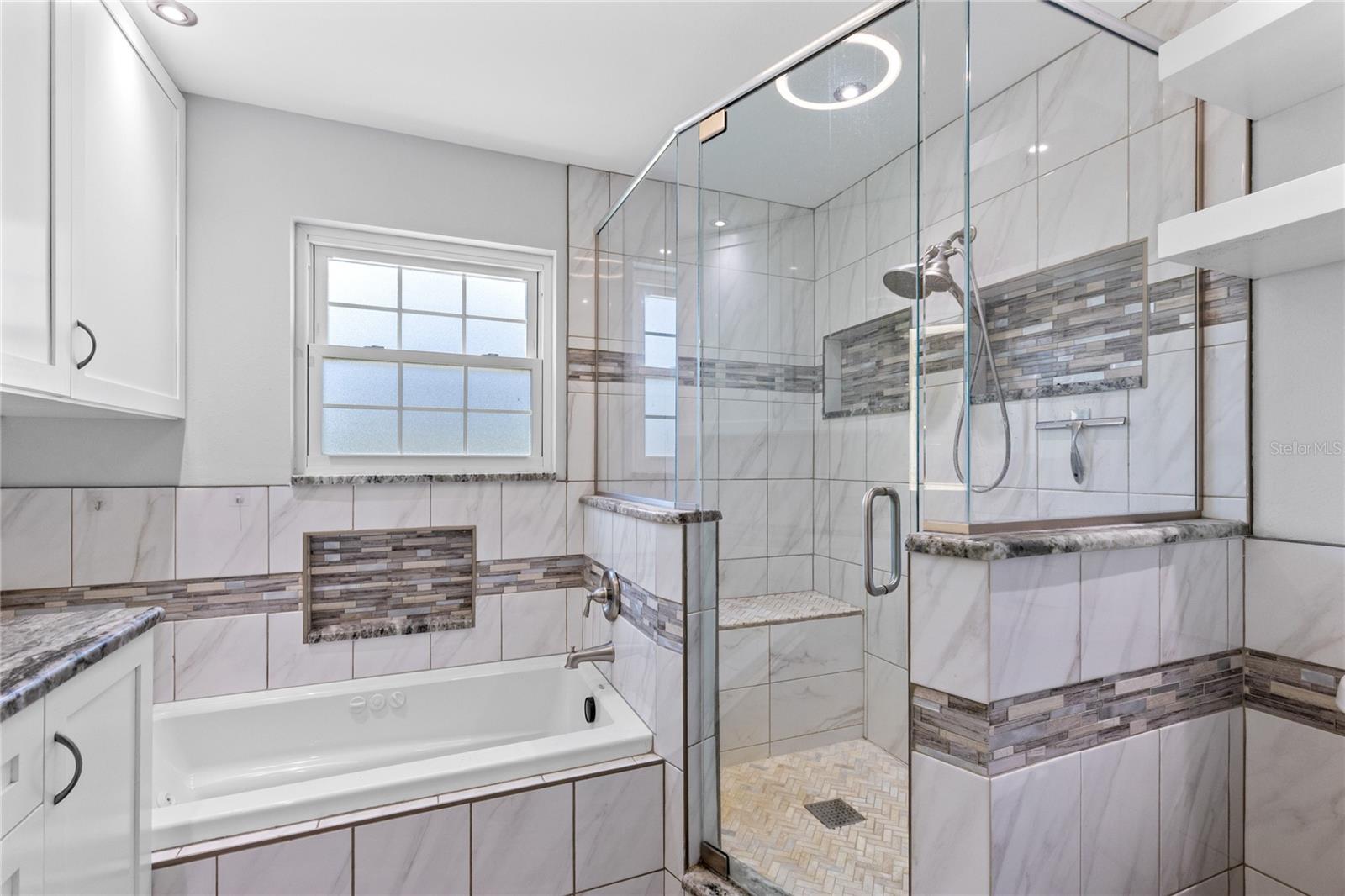 QUAIL WOOD UNIT 2 - Residential