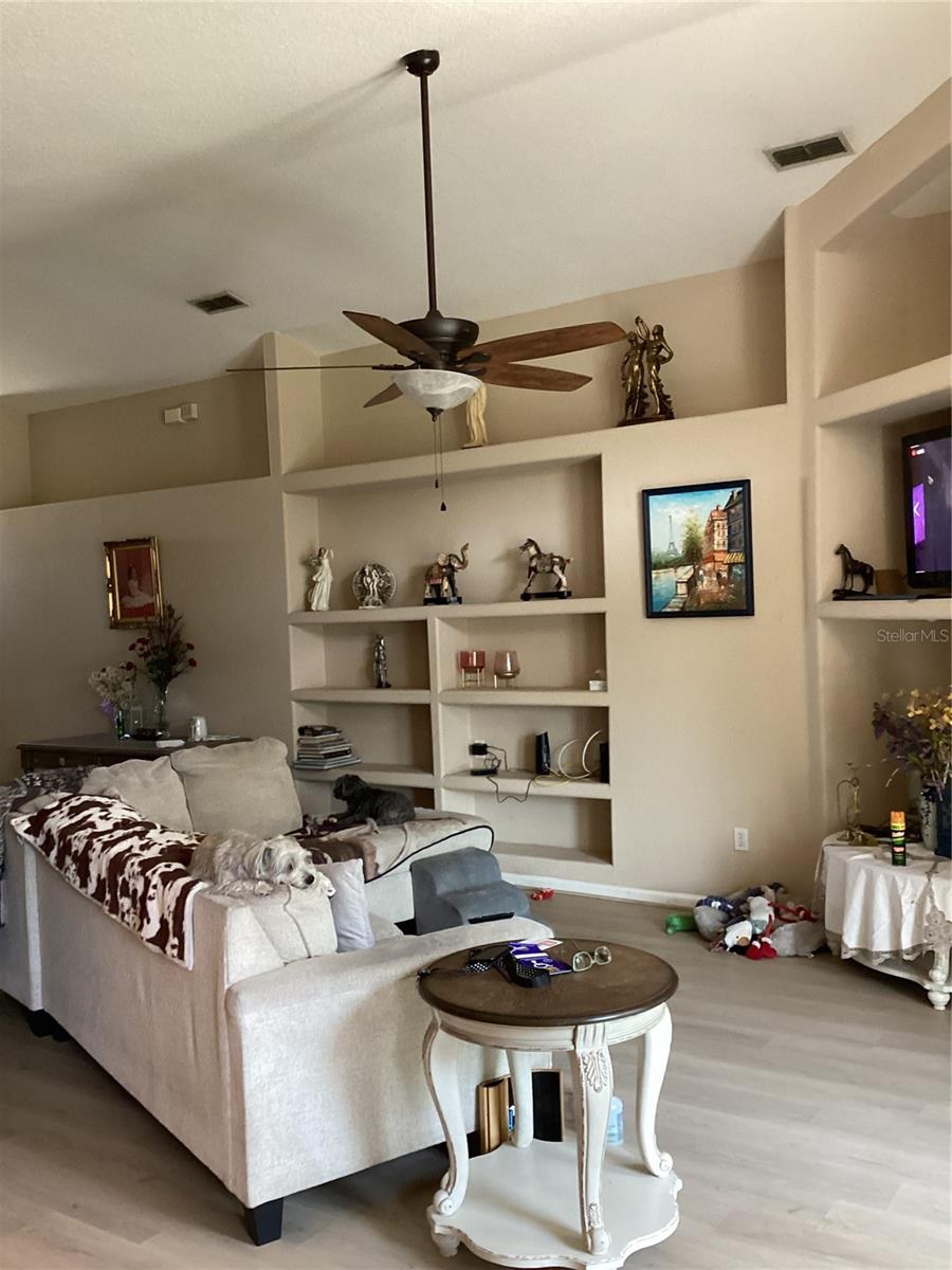 2713 GOLDEN EAGLE POINT