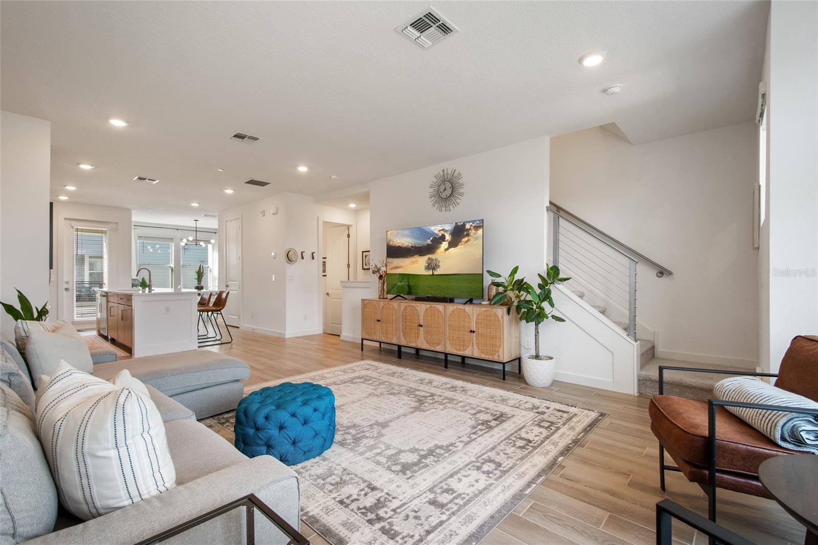 LAUREATE PARK NBRHD CENTER PH 3 - Residential