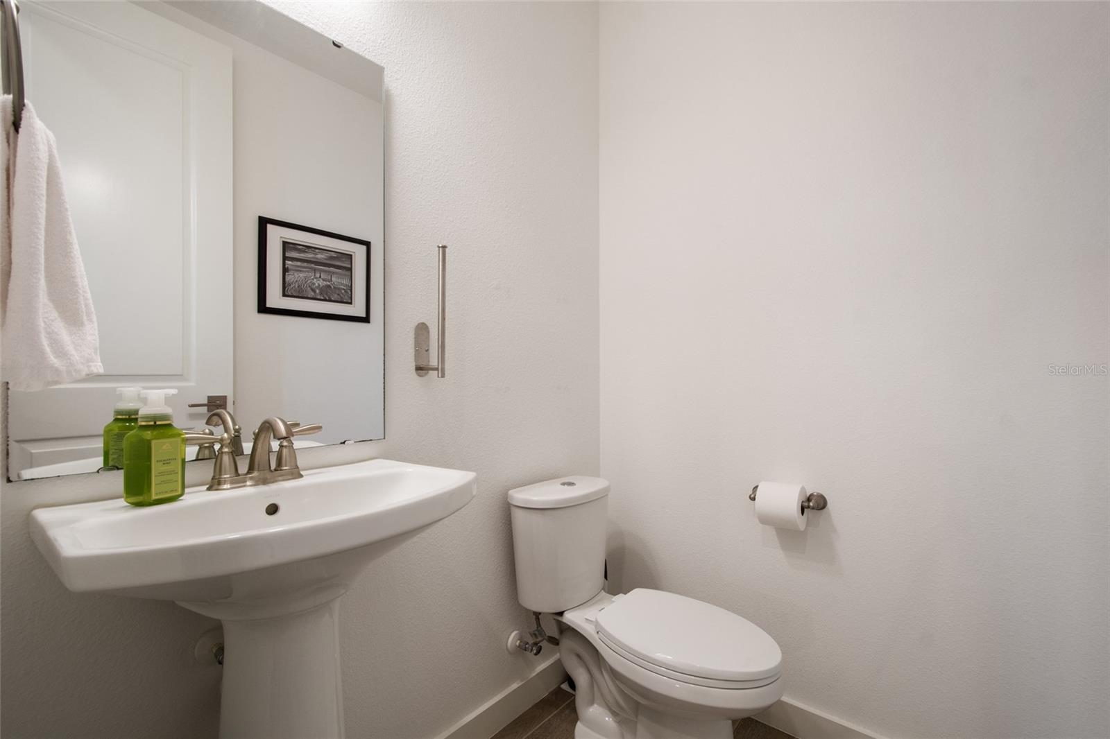 LAUREATE PARK NBRHD CENTER PH 3 - Residential