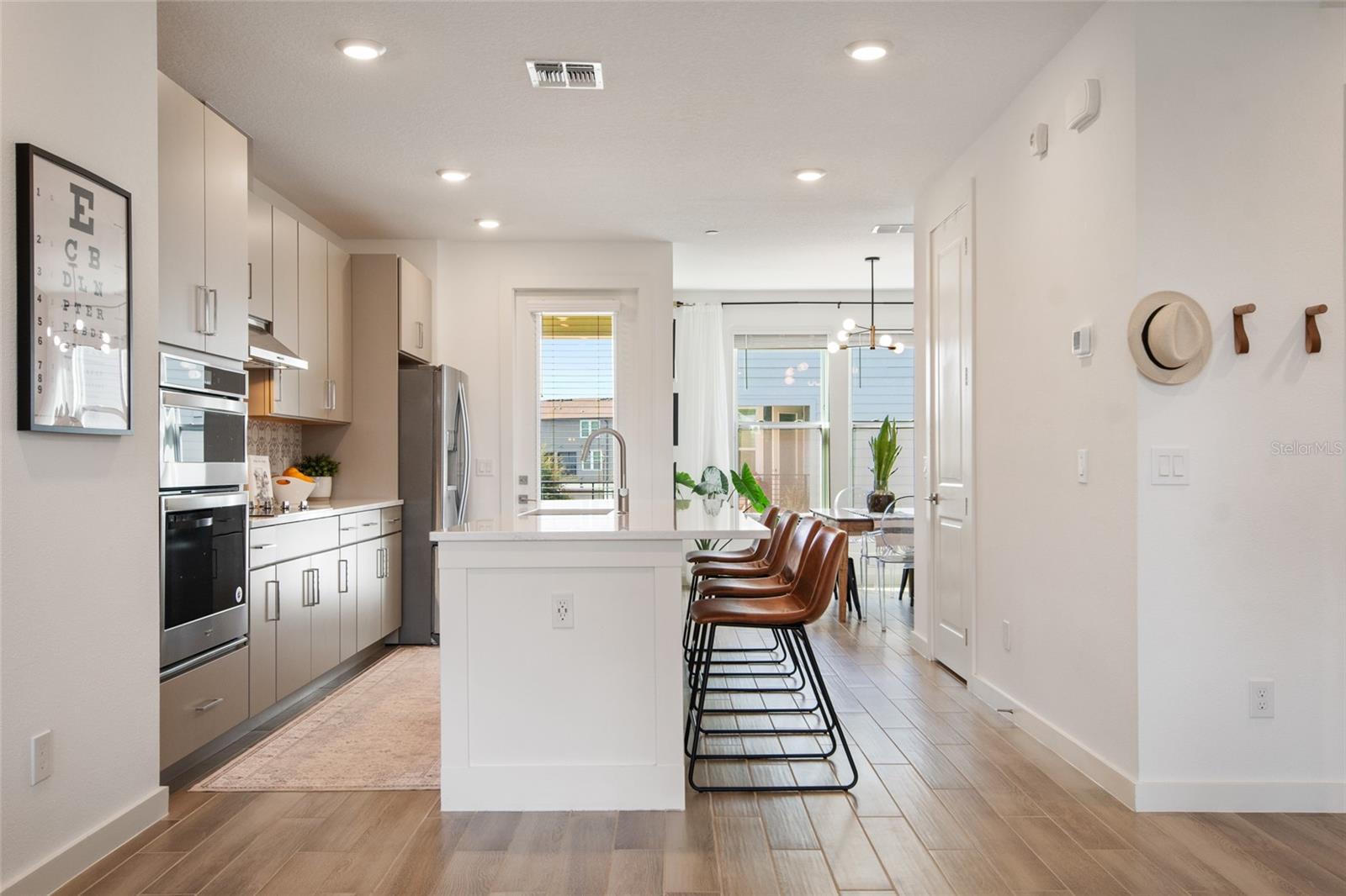 LAUREATE PARK NBRHD CENTER PH 3 - Residential