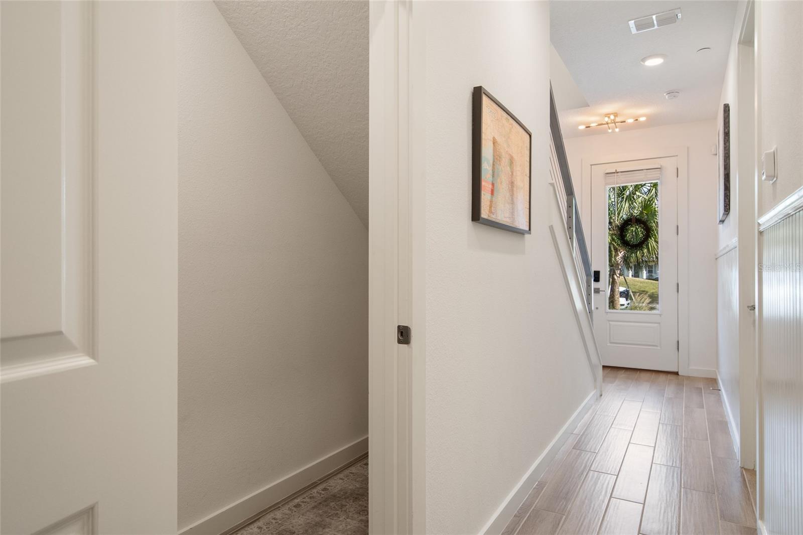 LAUREATE PARK NBRHD CENTER PH 3 - Residential