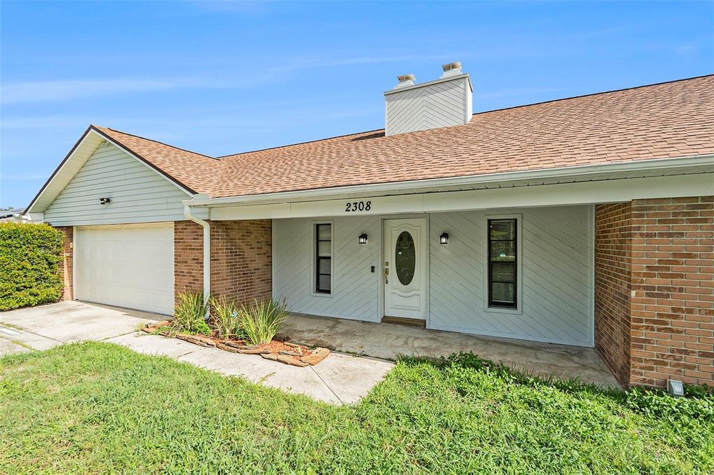 Photo of 2308 Long Green Court, Valrico, FL 33596 (MLS # TB8397598)
